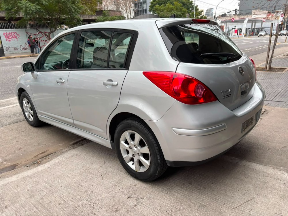 Nissan Tiida — foto 6